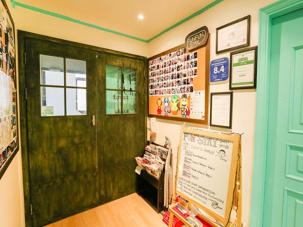 Fun Fun Stay Guesthouse Seul Esterno foto